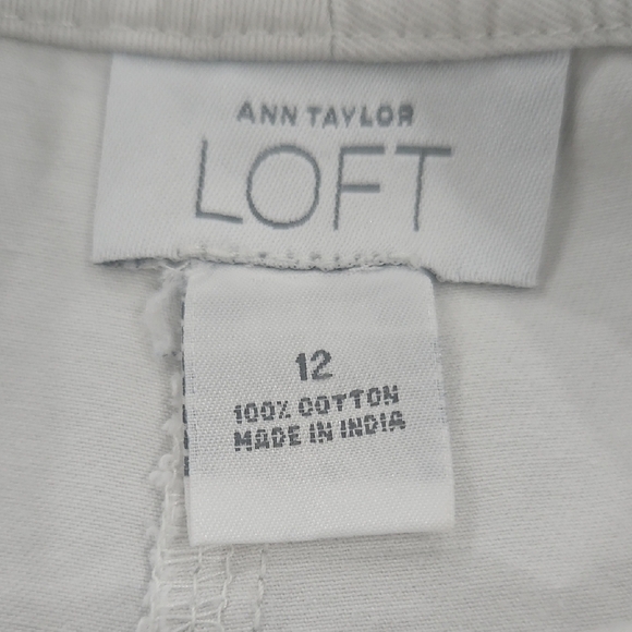 LOFT White Bermuda Shorts Casual Cotton Blend - Picture 2 of 4